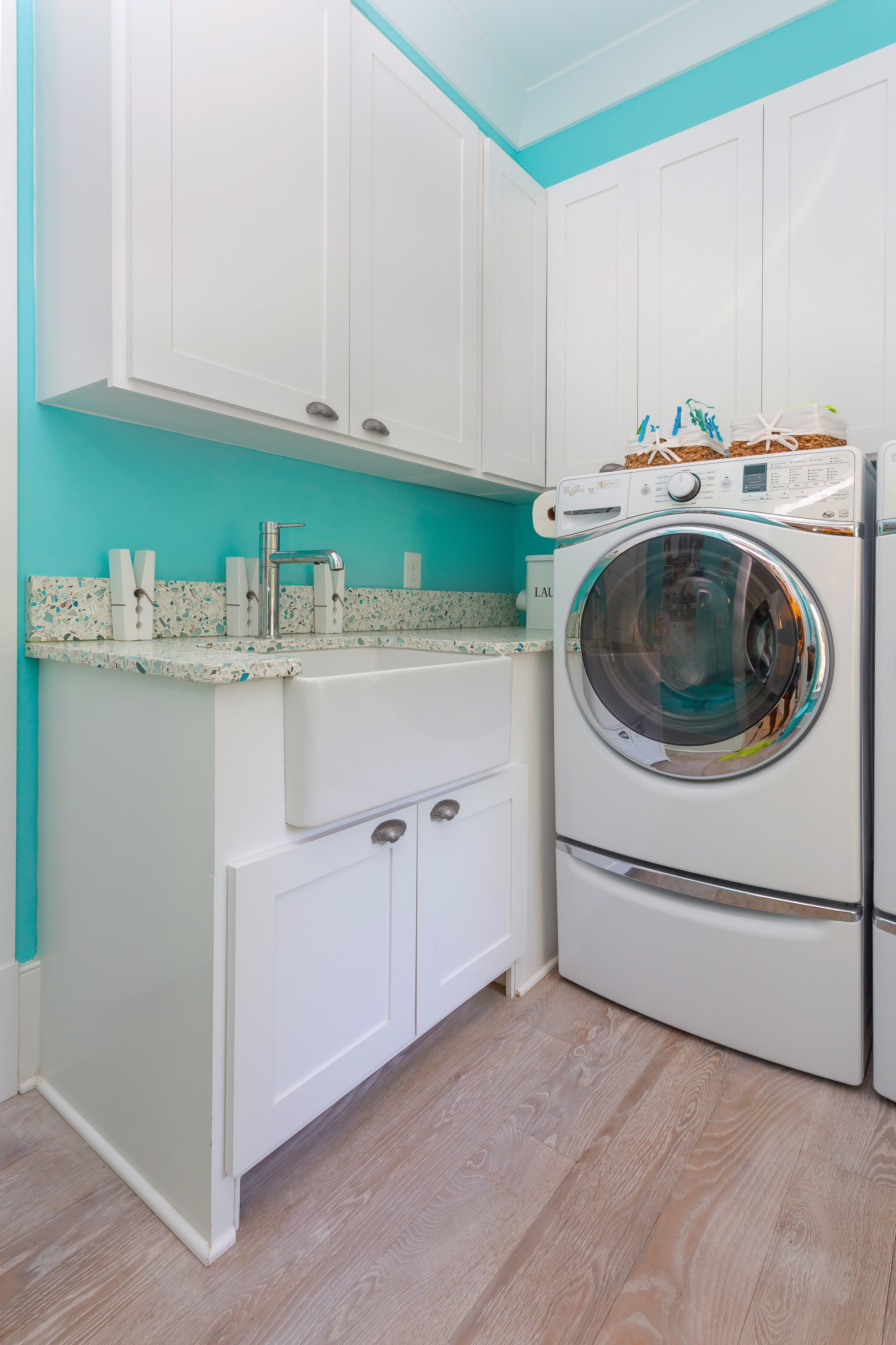 Forest Trail Laundry Room
