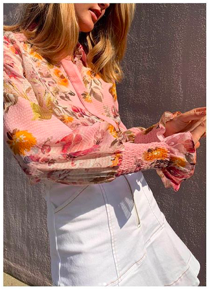 GOLDIE is showing CANVAS STUDIO in Los Angeles this week!!! 