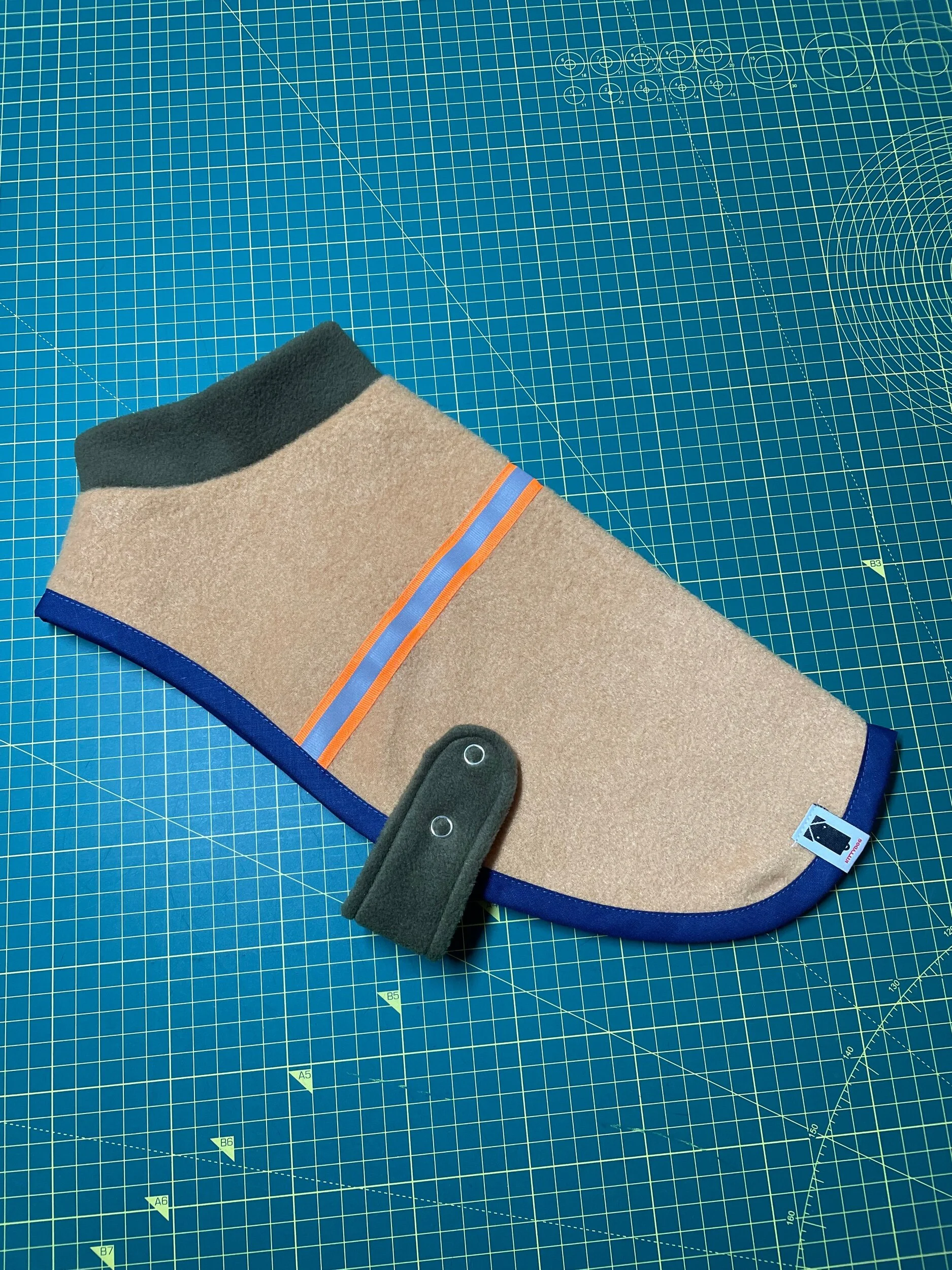 EC9918D5-6DA1-44E1-AC64-F02856B922BD