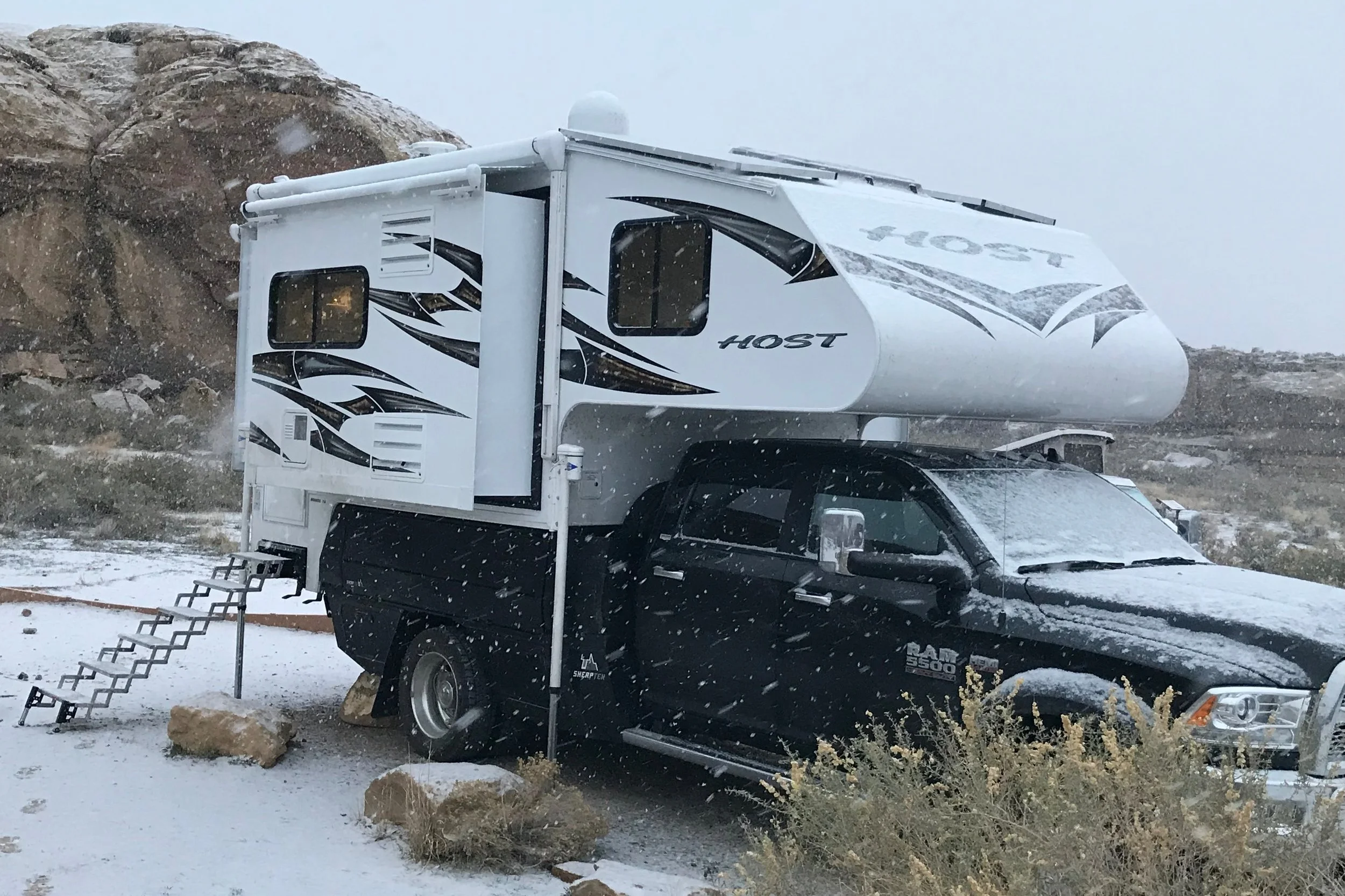 HOST Mammoth with GlowStep Revolution steps using SherpTek adapter brackets