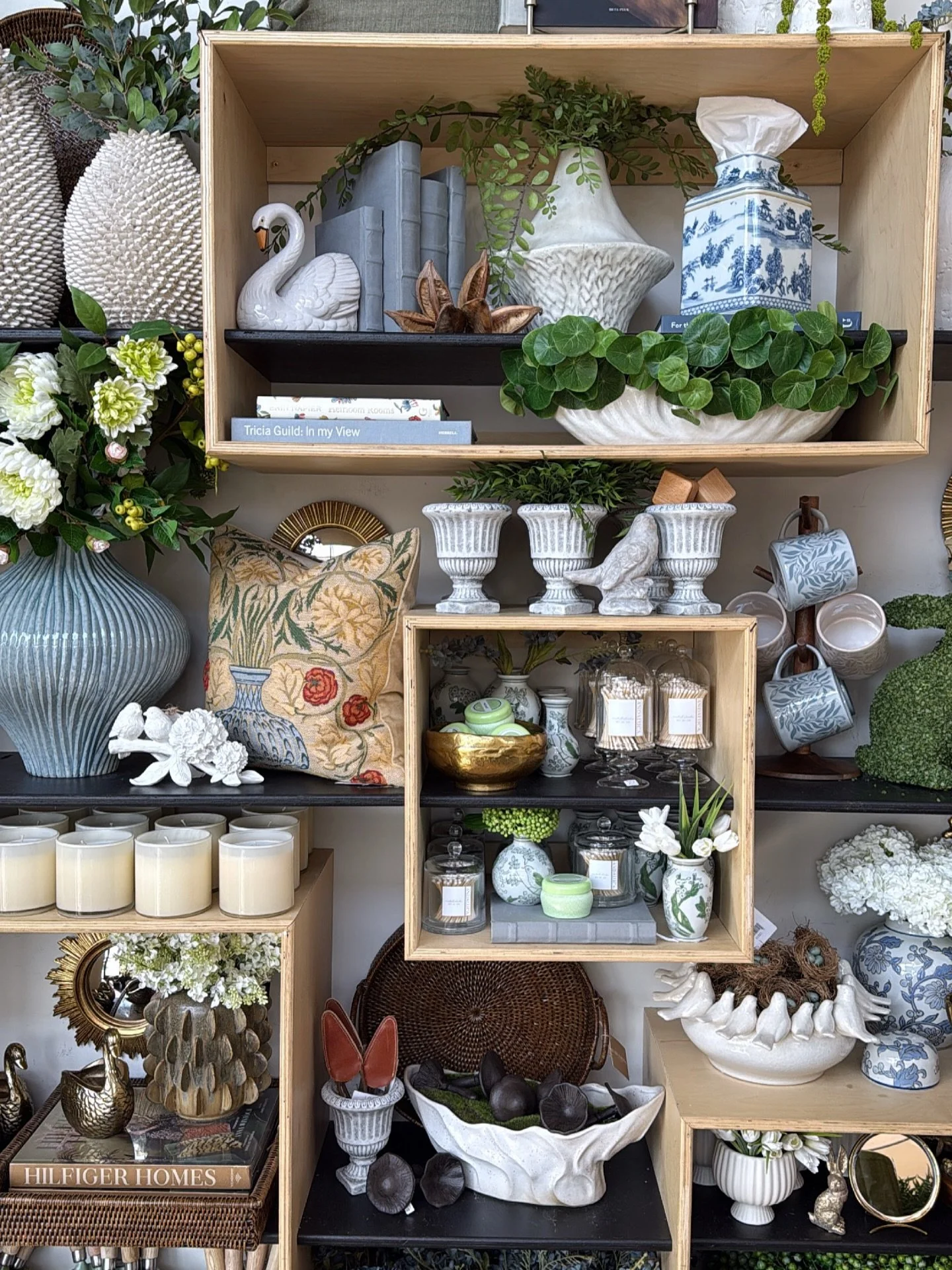 Our Spring collection has been getting all the love it deserves lately. 💚

117 Batesville Road Suite 100
Simpsonville, SC 29681