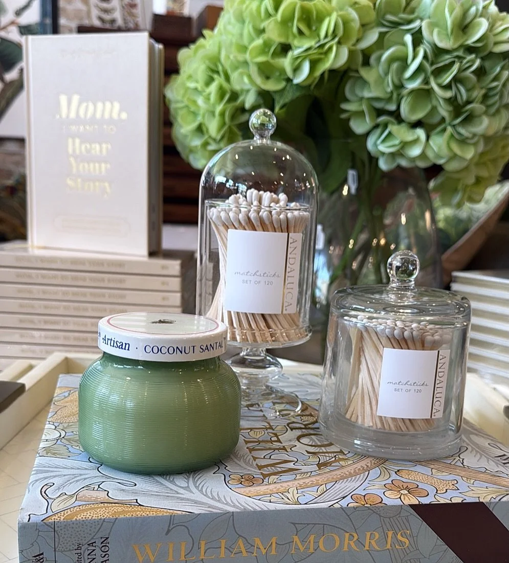 New @capribluecandles have hit the shelves 💚
