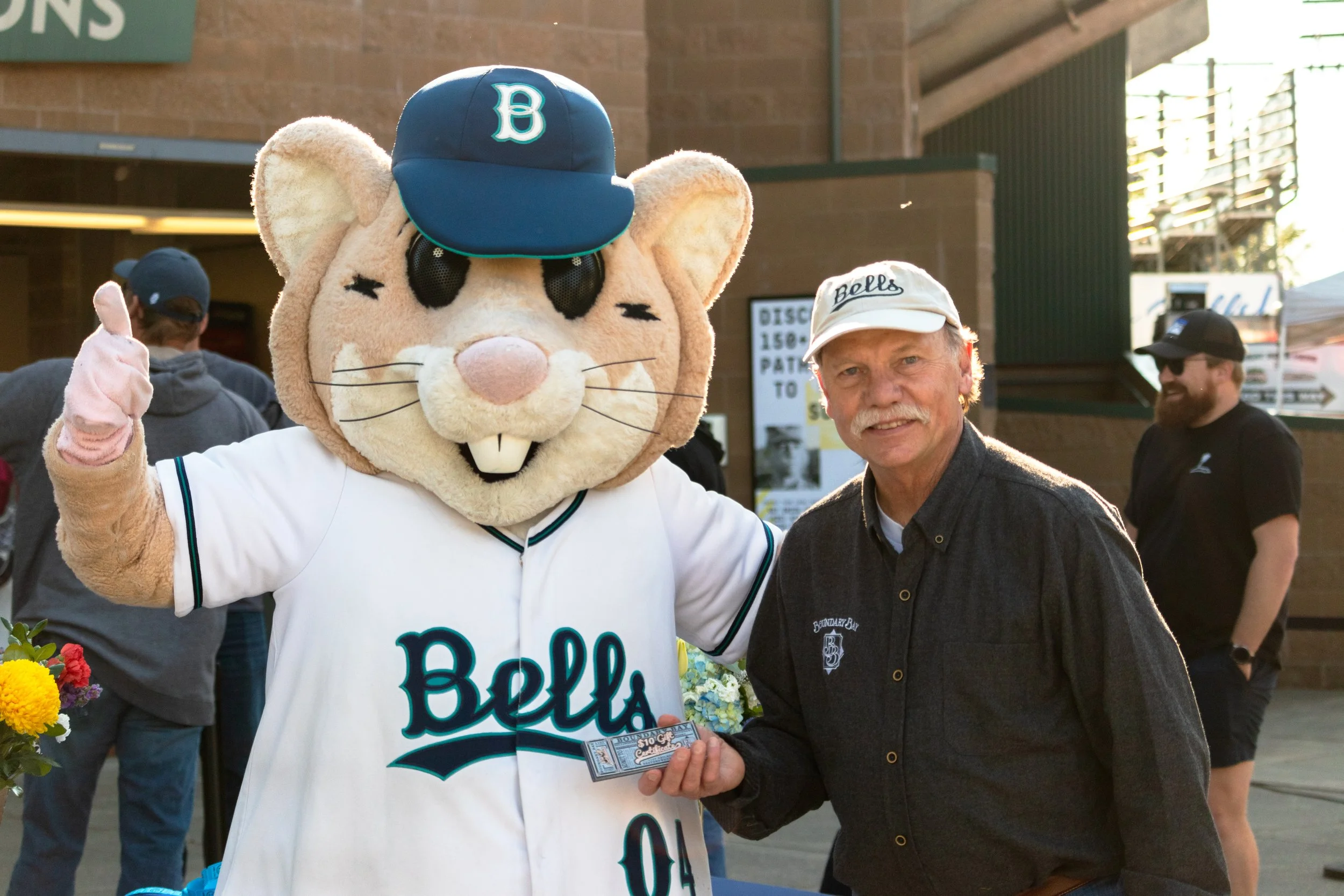 Boundary Bay Brewery and Bellingham Bells Hit It Out of the Park with Fielder's Choice Partnership
