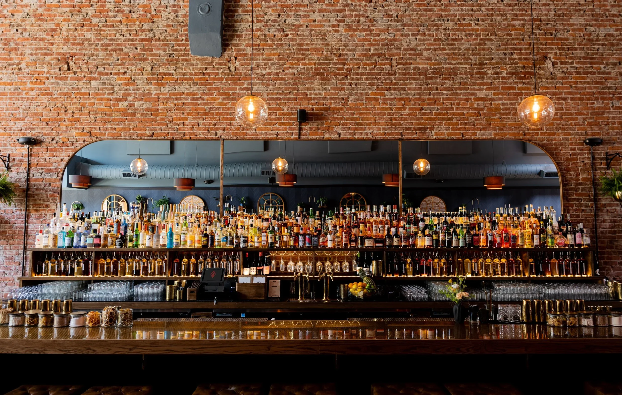 Redlight Kitchen &amp; Bar