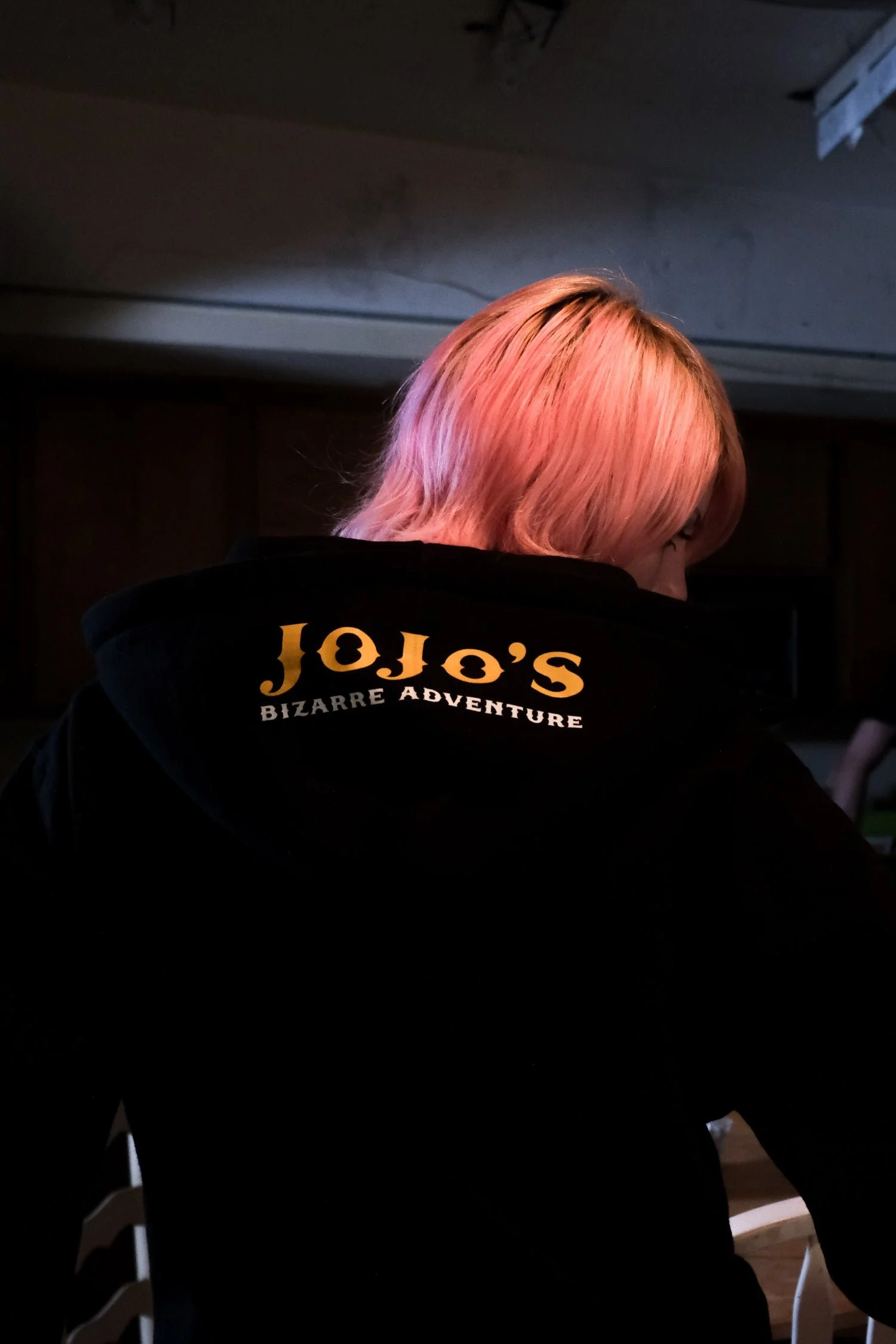 BLACKHOODIE-01.jpg