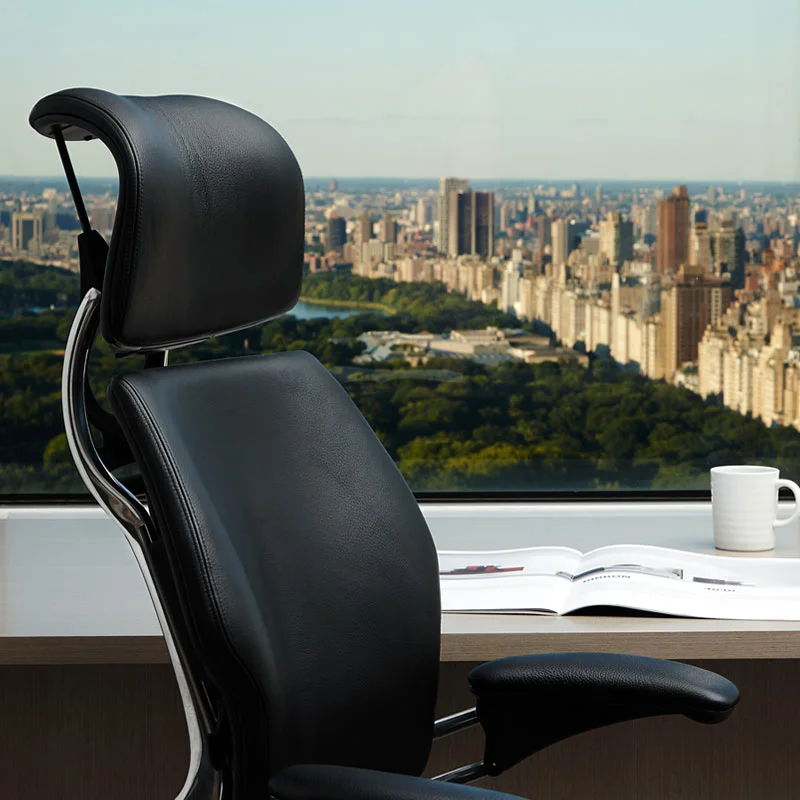 17_humanscale_freedom_headrest_chair_5.jpg