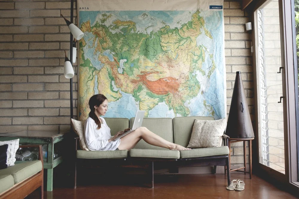 inwardfacinggirl.com/
