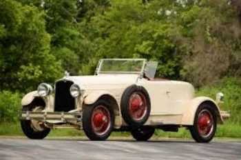 1926 Stutz Series AA Blackhawk (www.HeacockClassic.com)