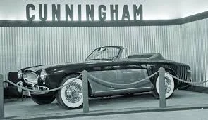 1953 Cunningham C-3 roadster (www.hennings.com)