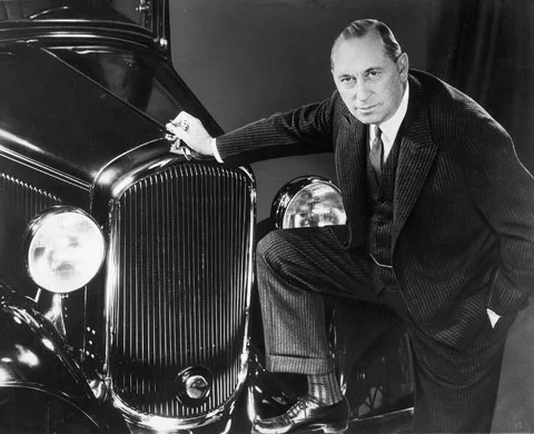 Walter P Chrysler and the new Plymouth (www.Jazzagefollies.com)