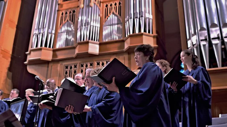 Organ & Choir 750 x 421 - Play.jpg