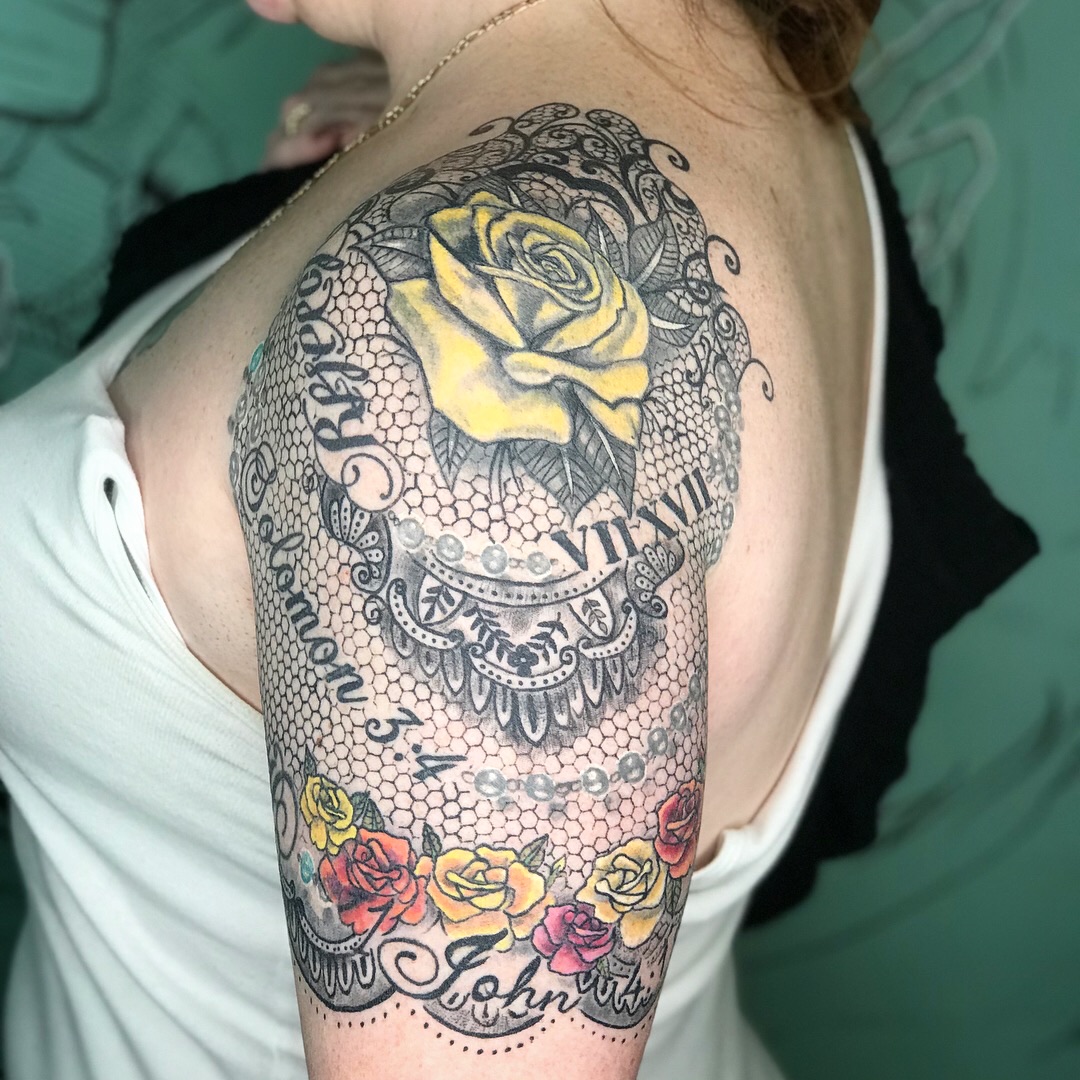 TOOTH GEMS — Saint Louis Tattoo Artist/Nikole Knebel