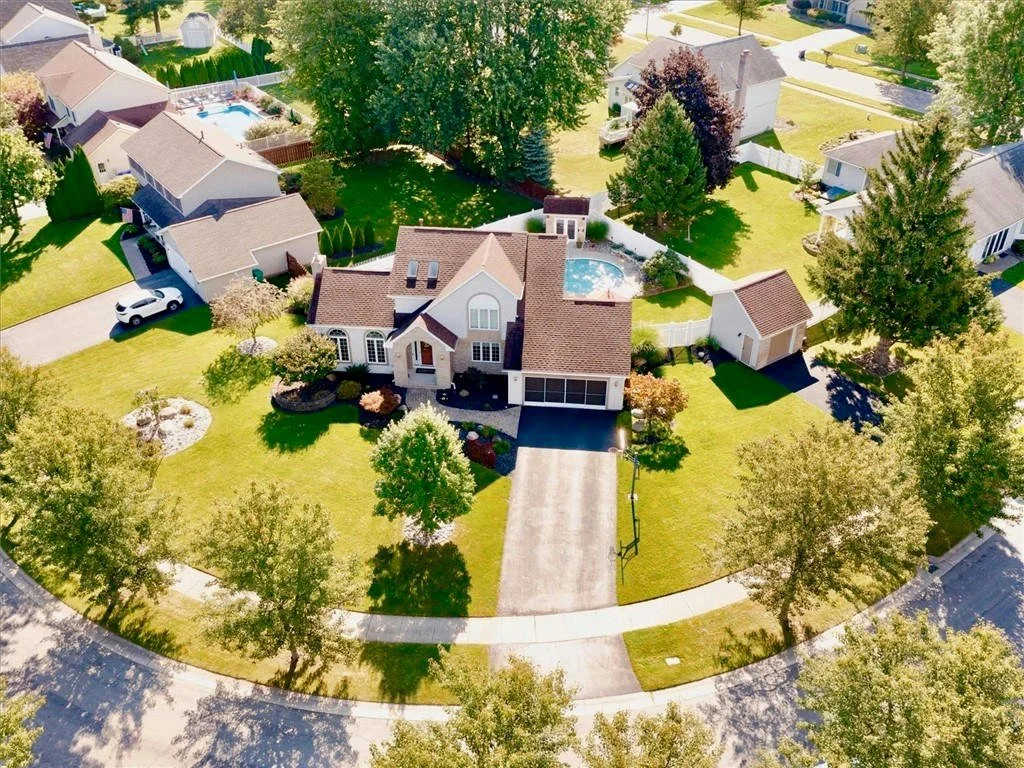 329 Gnage Lane, Rochester, 14612