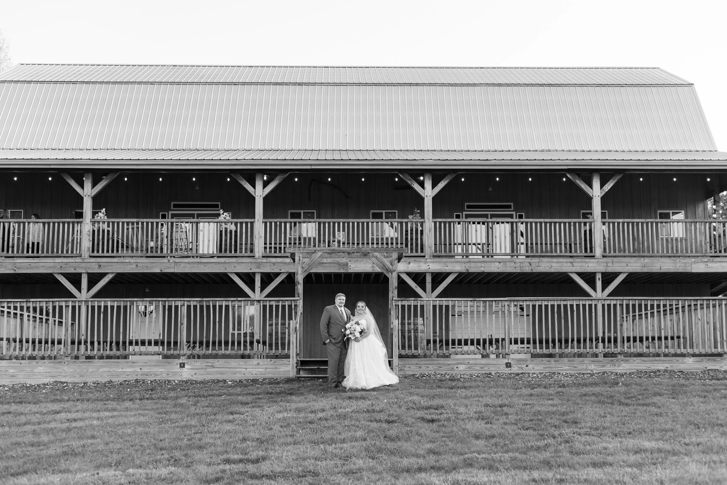 SimpleFocusMedia-Bride & Groom-38.jpg