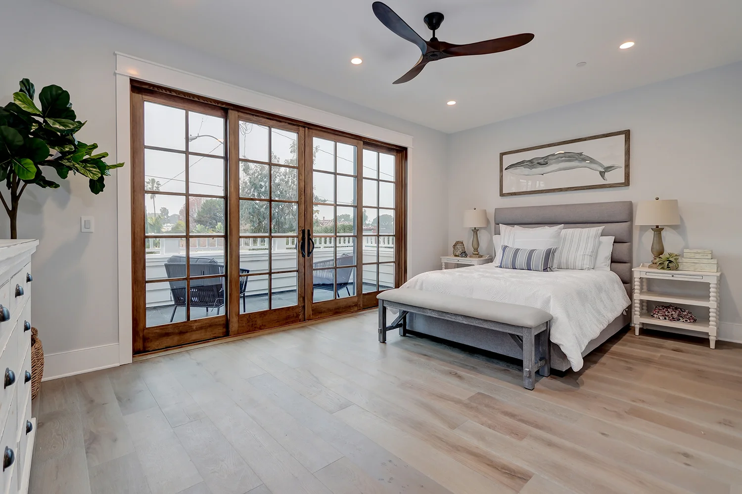 Skulick - 1716 Oak_Bedroom1a.jpg