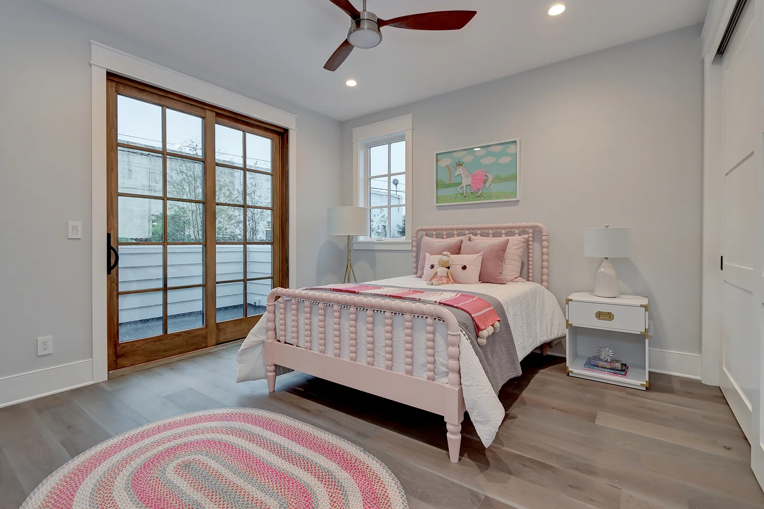 Skulick - 1716 Oak_Bedroom3.jpg