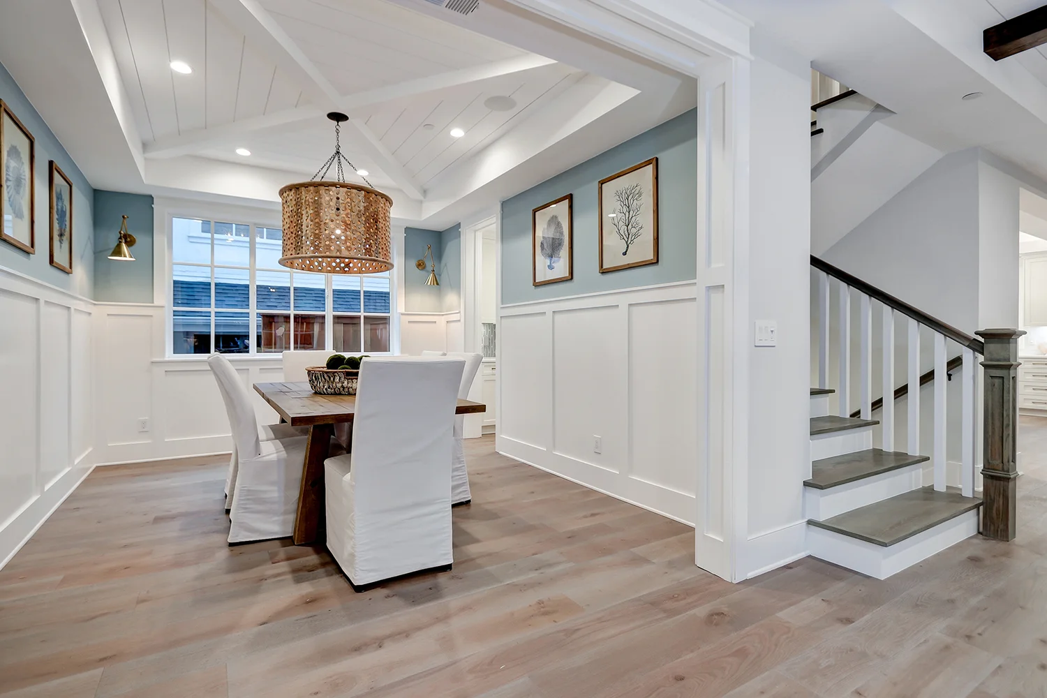 Skulick - 1716 Oak_Dining room2.jpg