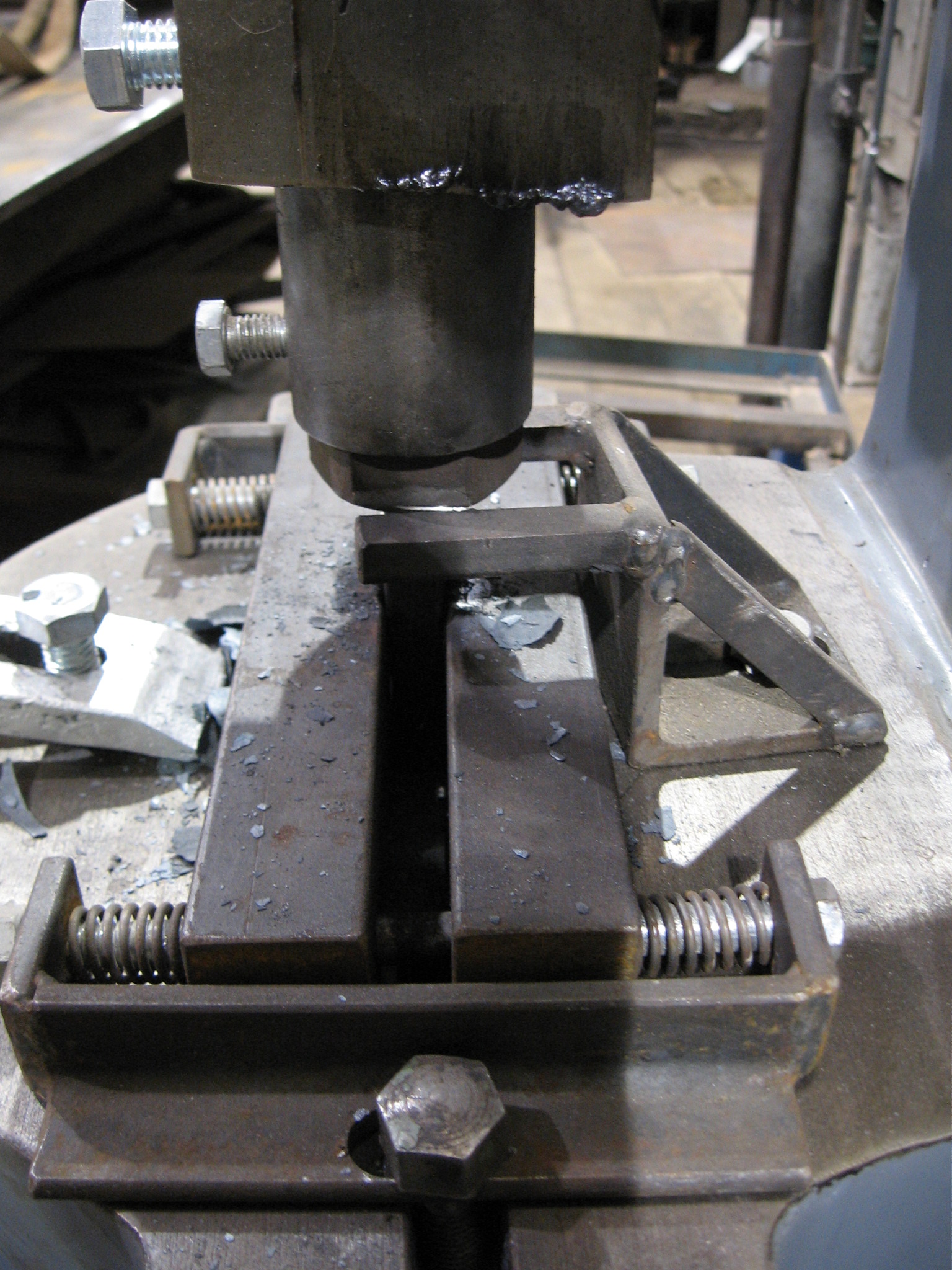 This photo shows how the bolster opens up to allow the chisel to pass through.