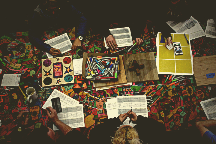 SmallImageMaster-Home-table.jpg