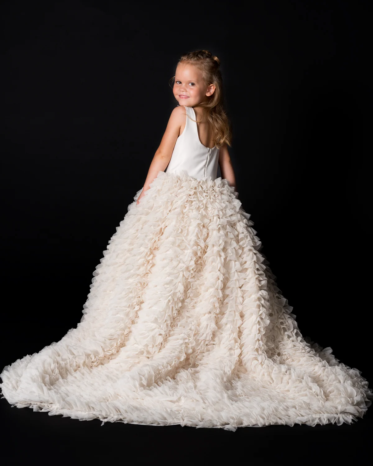 chinese dress ladies Amazon.com: GZCYL Junior Bridesmaid Dresses Lace Long Sleeves Flower Girls  Dresses for Wedding Princess First Holy Communion Dress Tulle: Clothing,  Shoes & Jewelry