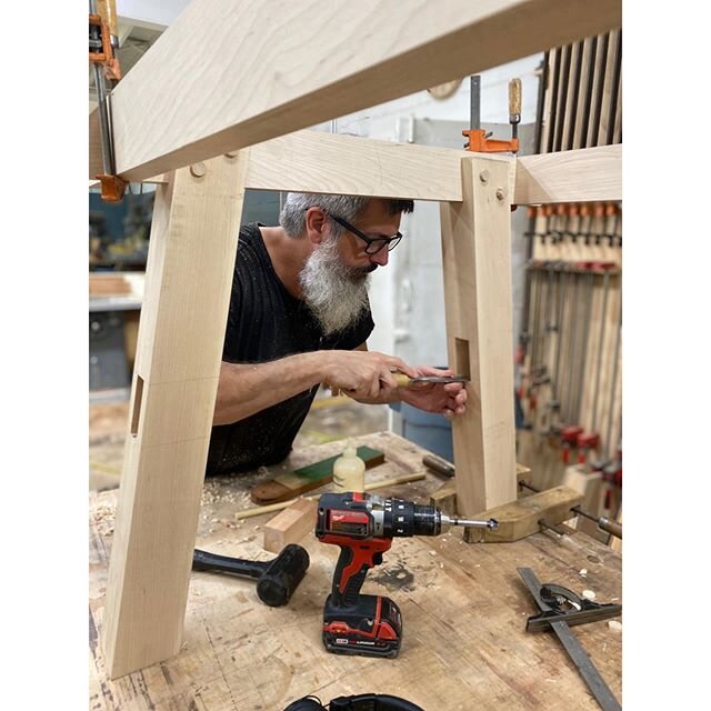 ....The details.... it&rsquo;s one of the things every one of us at the SQBC enjoy the most. - Jody making the final adjustments before fitting this custom maple dining table stringer. &bull;
&bull;
&bull;
&bull;
#finewoodworking #table #diningtable 