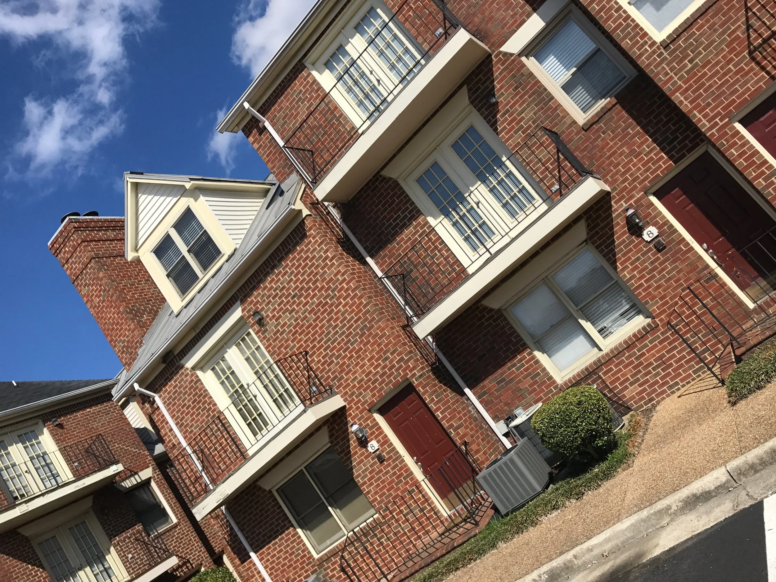 4BR/4BA Student Rooms Avail