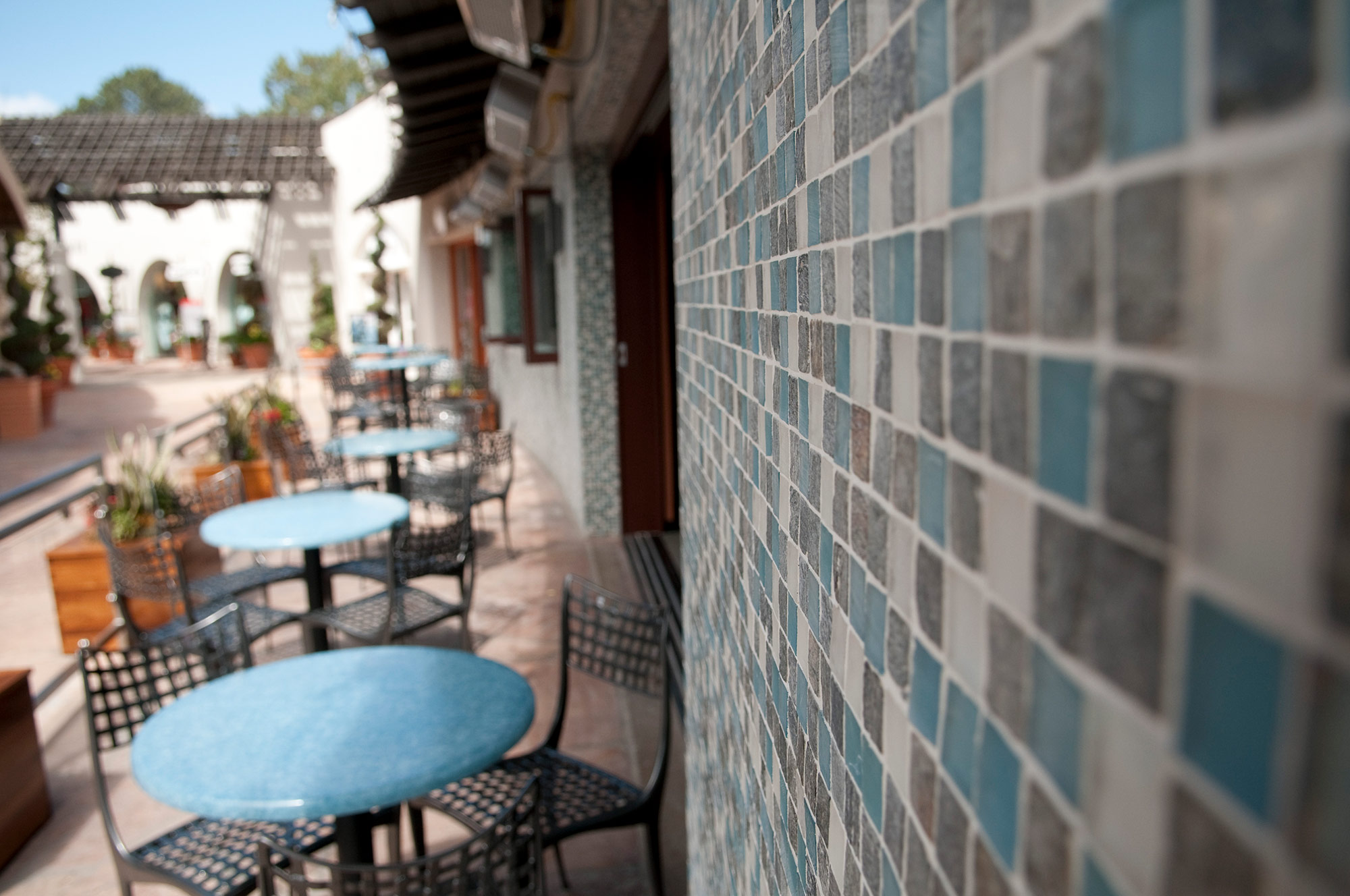 14-Pacifica-Del-Mar-Patio.jpg