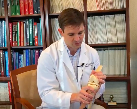 Knee ACL (Anterior Cruciate Ligament) Tears Explained - Dr. Brett Raynor
