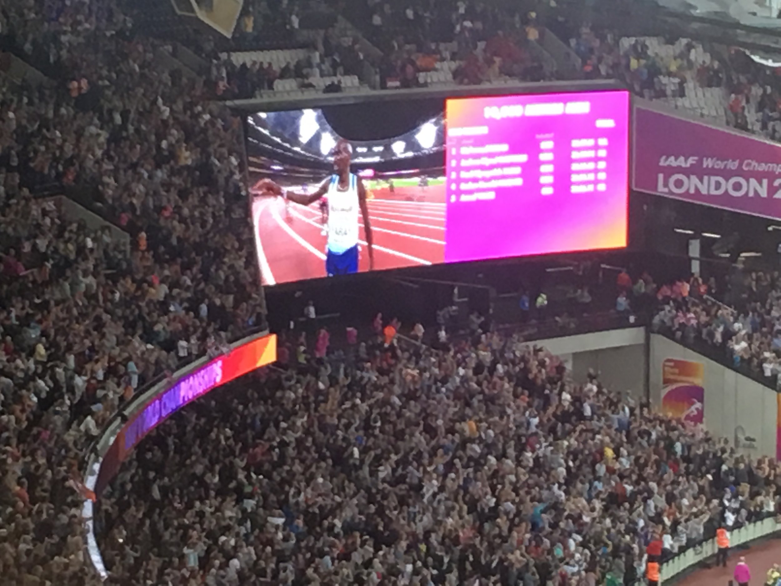 Thunderous crowd glory when he won. I was shaking, throat sore. G.O.A.T.
