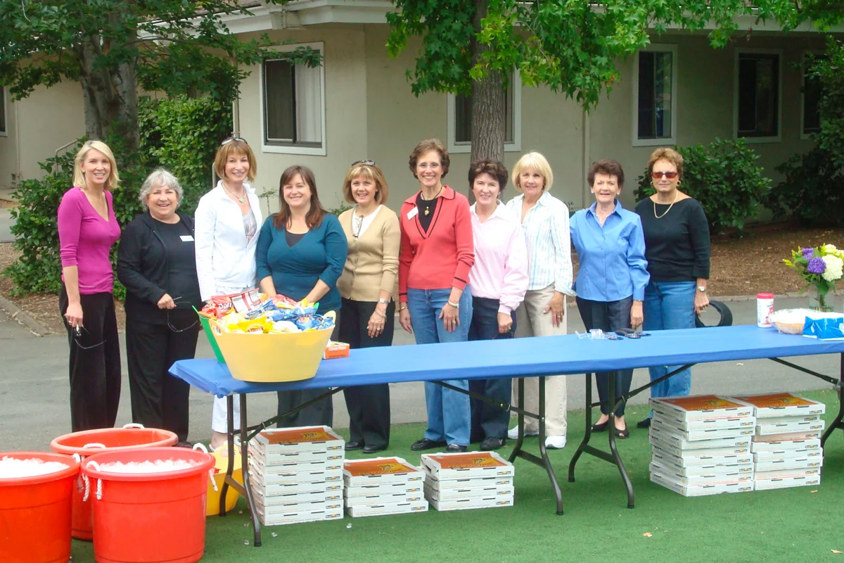 Las Candelas at Hillsides End of the Year Party