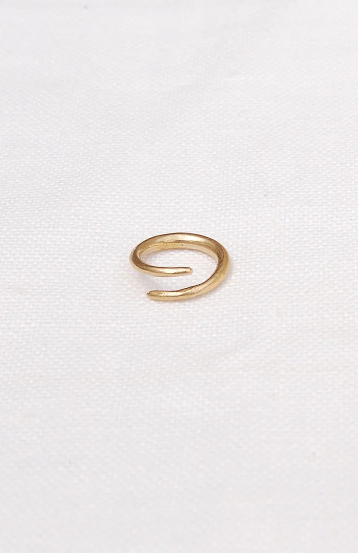 ethereal ring-bronze-hawkly.jpg