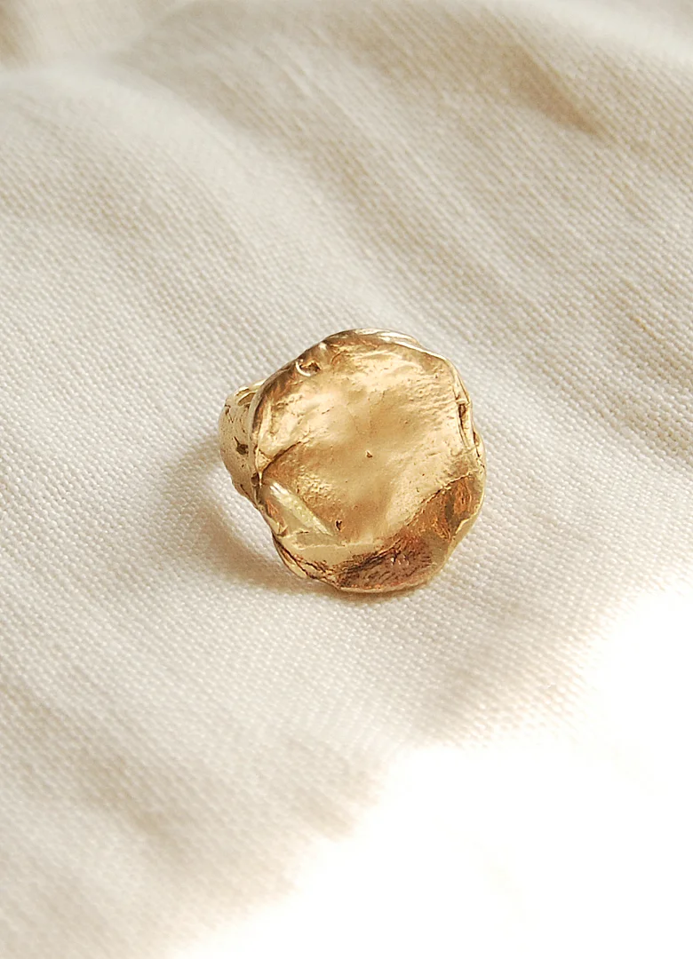 medallion ring-bronze-hawkly.jpg