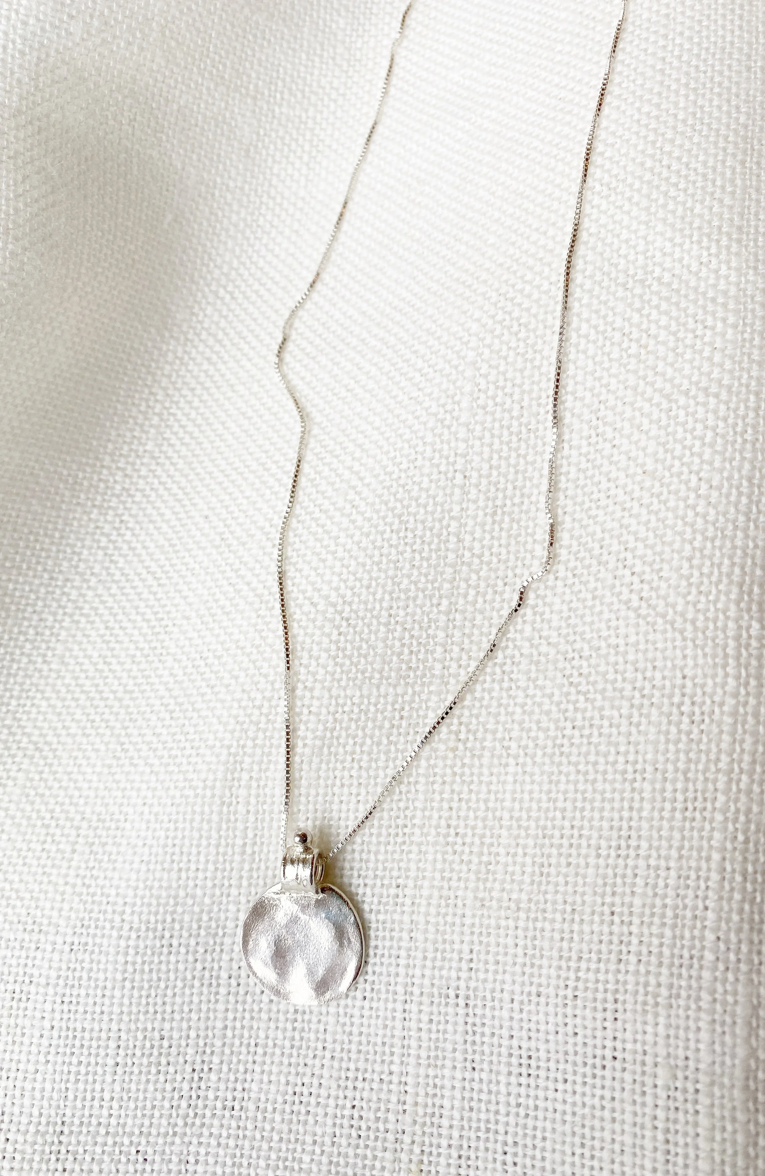 Era Medallion Necklace