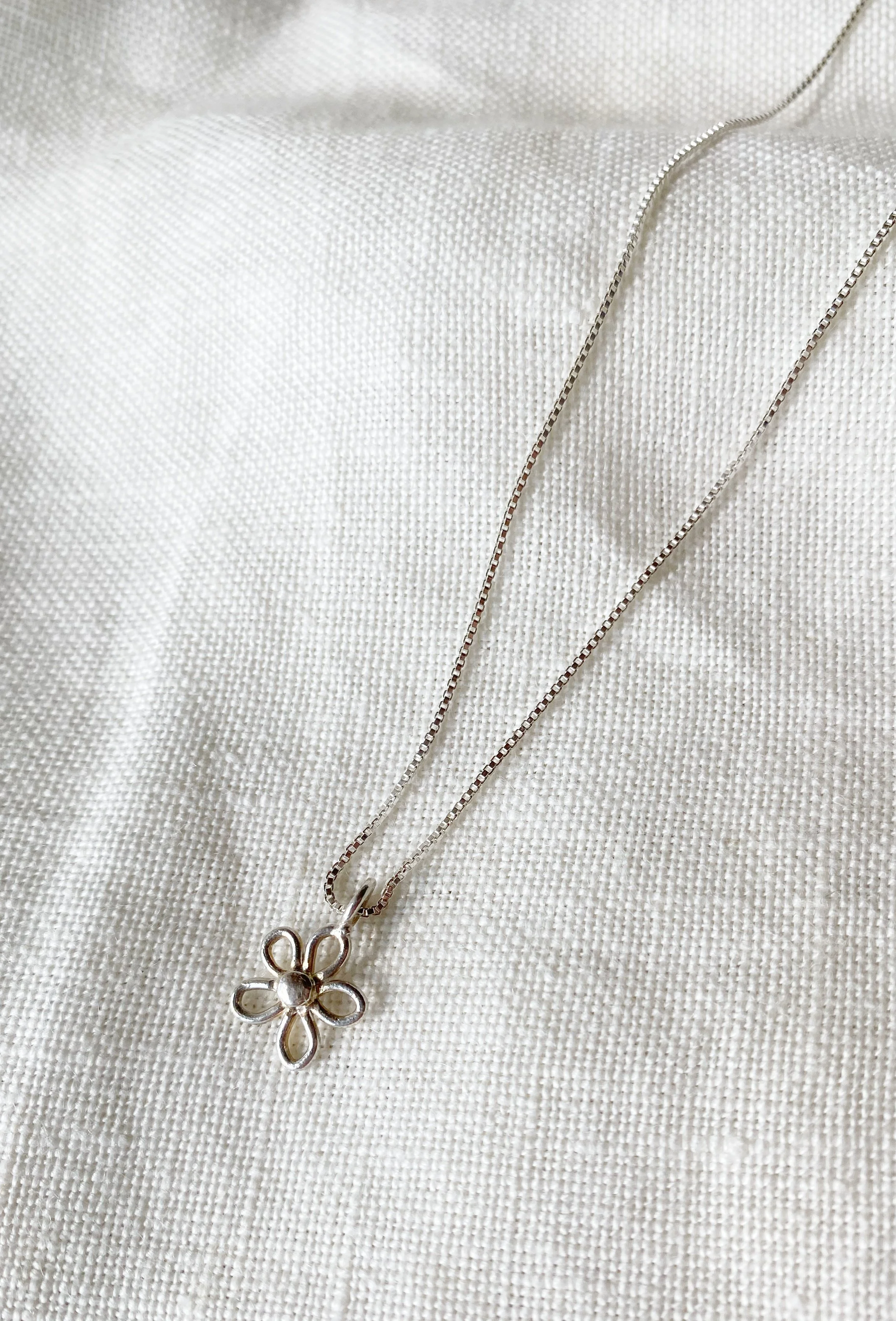 Bloom Mini Silver (1).jpg