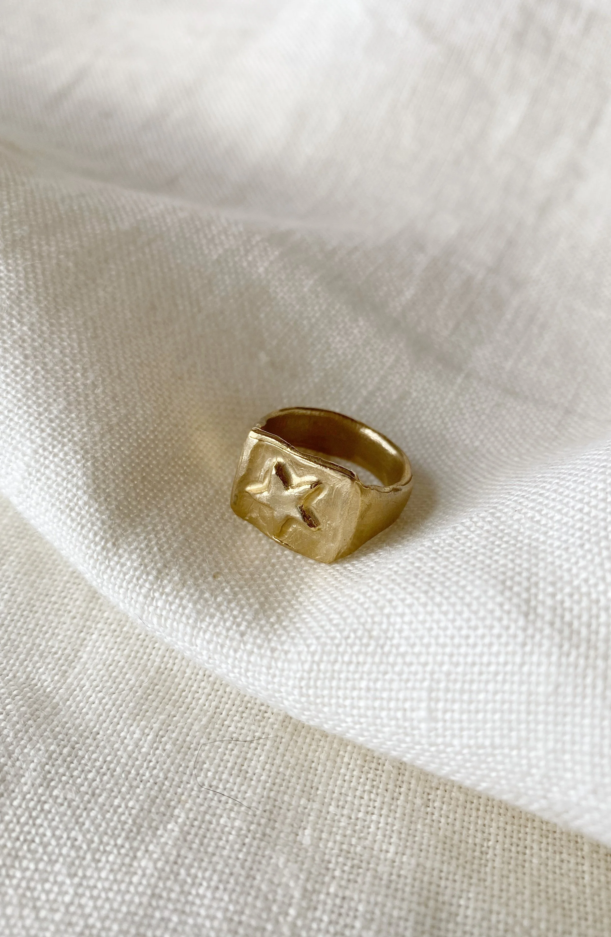 Nova Signet Ring Bronze.jpg