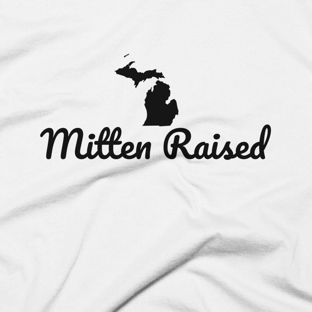 Mitten-Raised-logo_mockup_Close-up_White.png