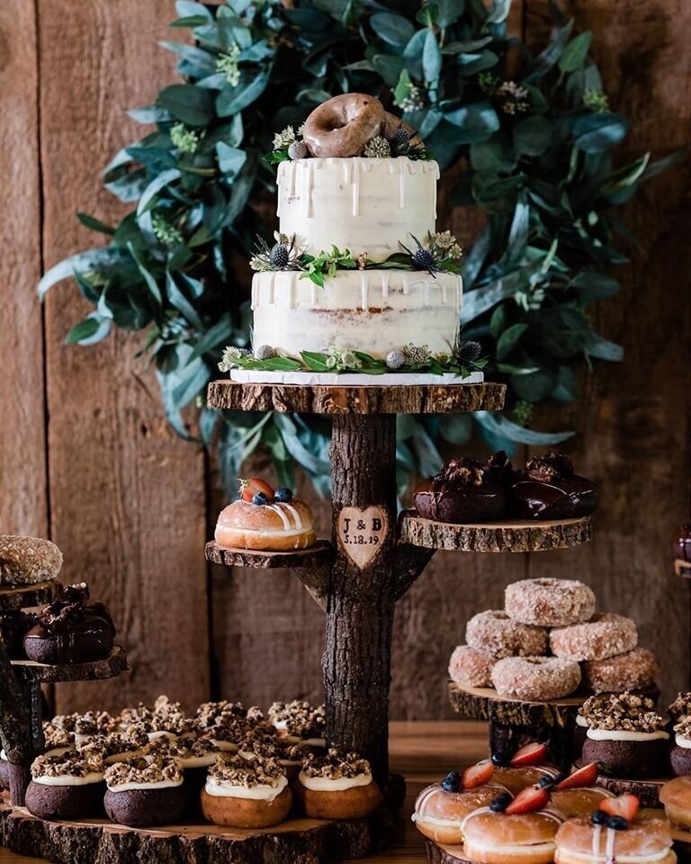 Cake+and+Donuts+rustic.jpg