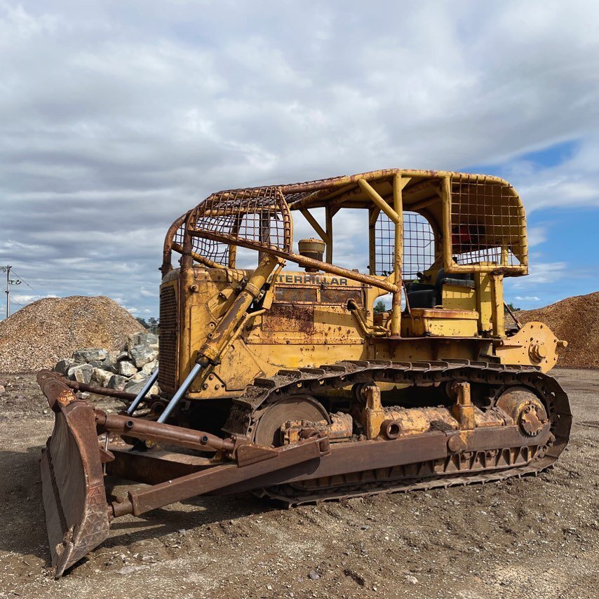 Unit #1 - Boss man Steve has recently been reunited with his fathers first Dozer. After years of waiting for it to pop back up, it arrived in our yard earlier this year. Steve&rsquo;s father couldn&rsquo;t believe it but just like riding a bike, was 