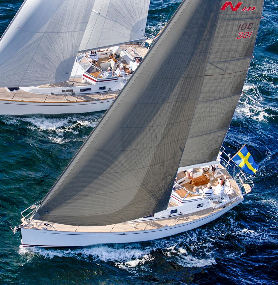 Cruising Titanium genoa and fully-battened mainsail with grey taffeta on both sides of the sail. Click to enlarge. 