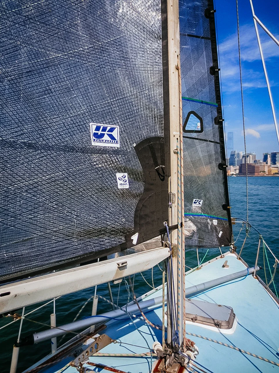 X-Drive carbon mainsail and genoa.