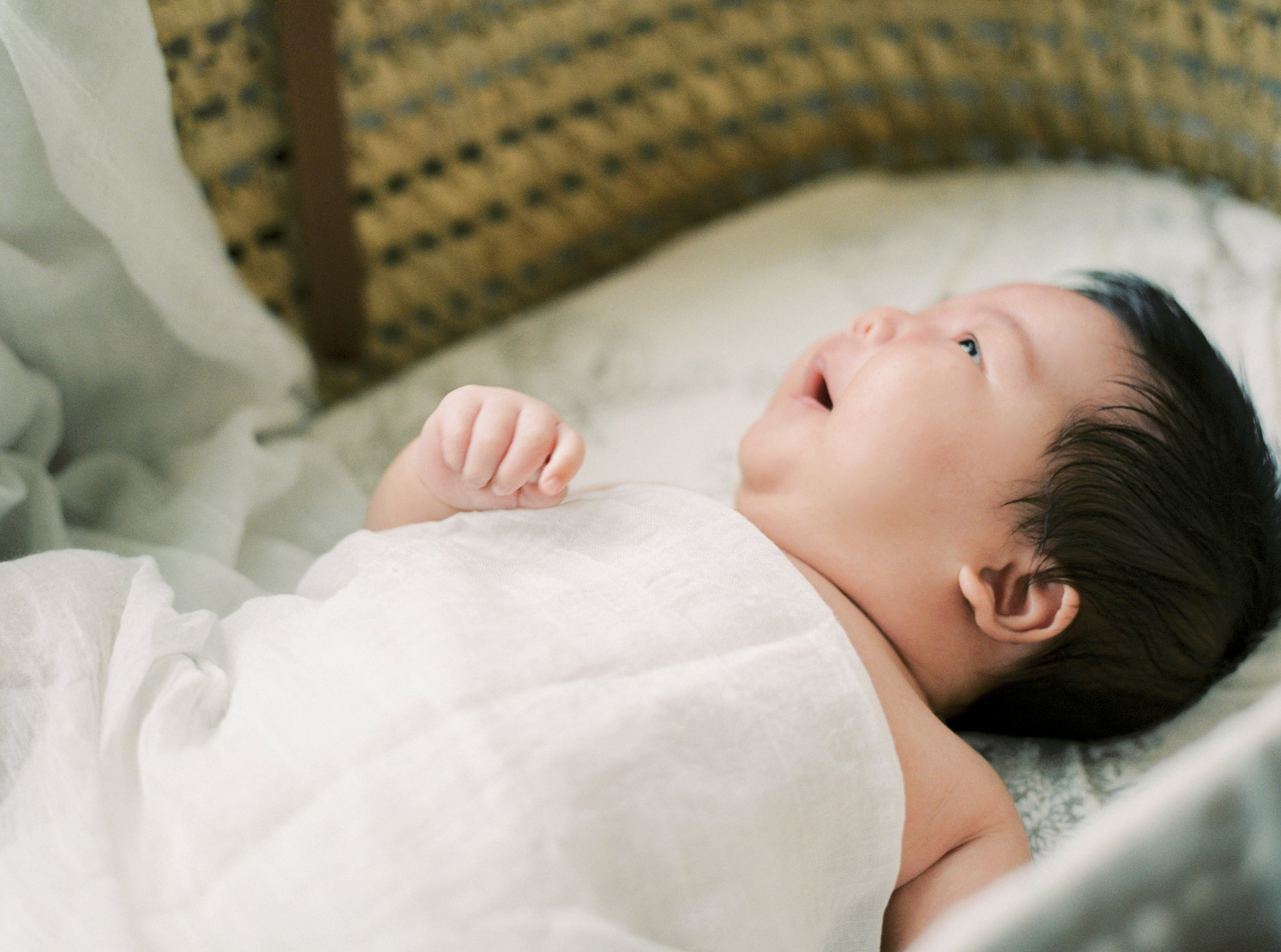 Singapore-newborn-photography-film-photography-14 copy.jpg