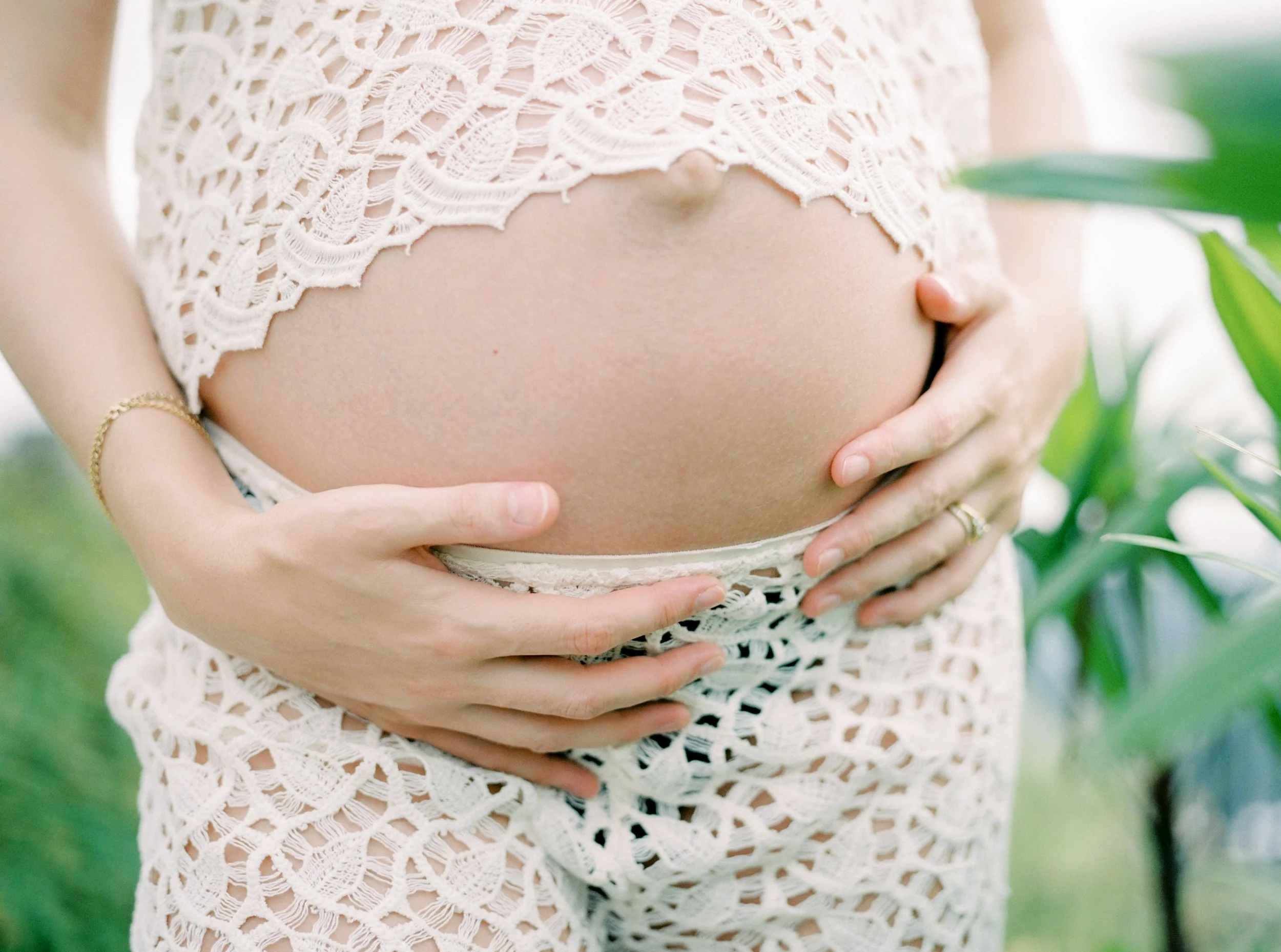 Victoria bc maternity  photographer Fred and Daniel-23 copy.jpg