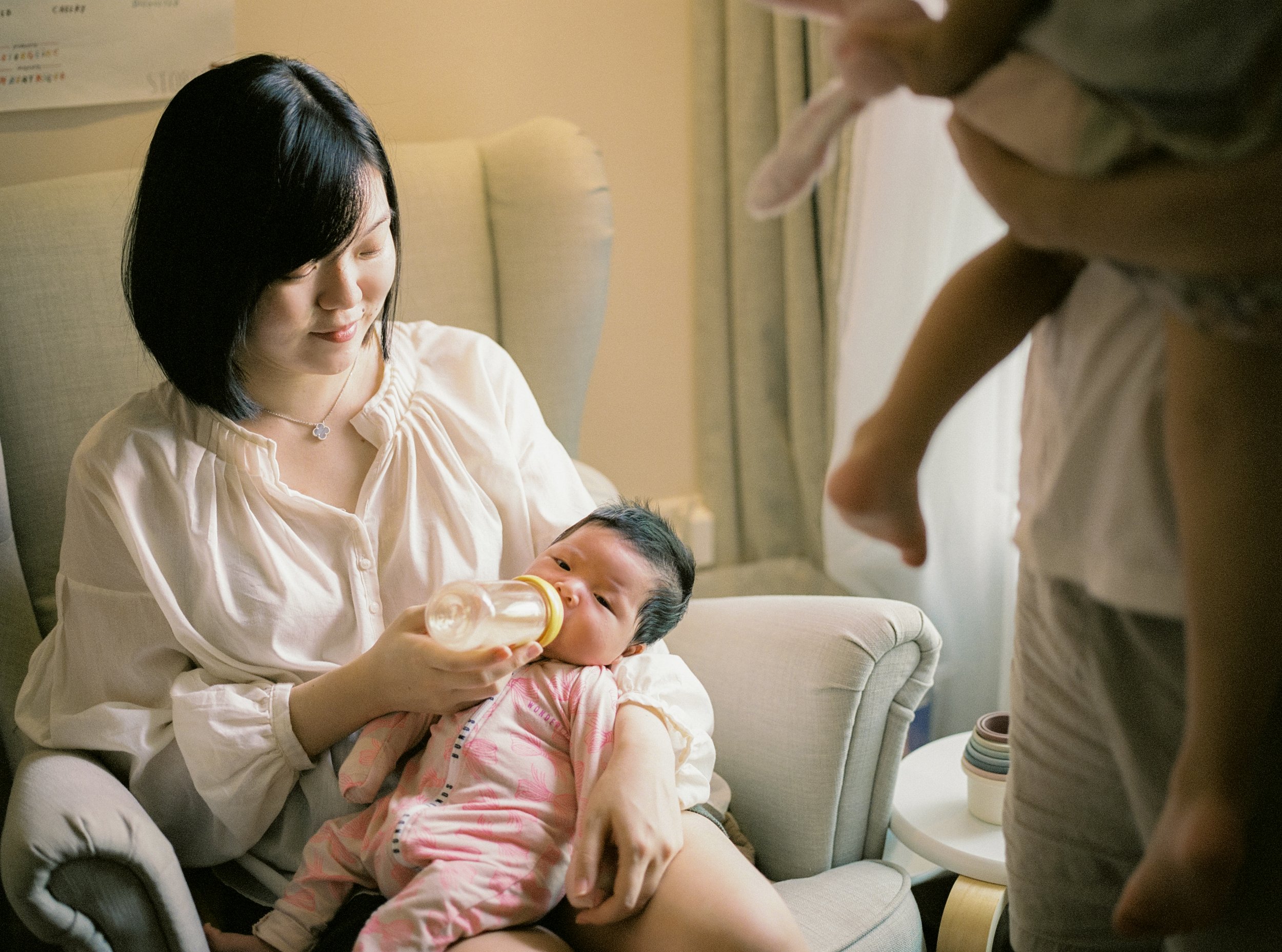 Victoria bc newborn photographer Reina-96 copy.jpg