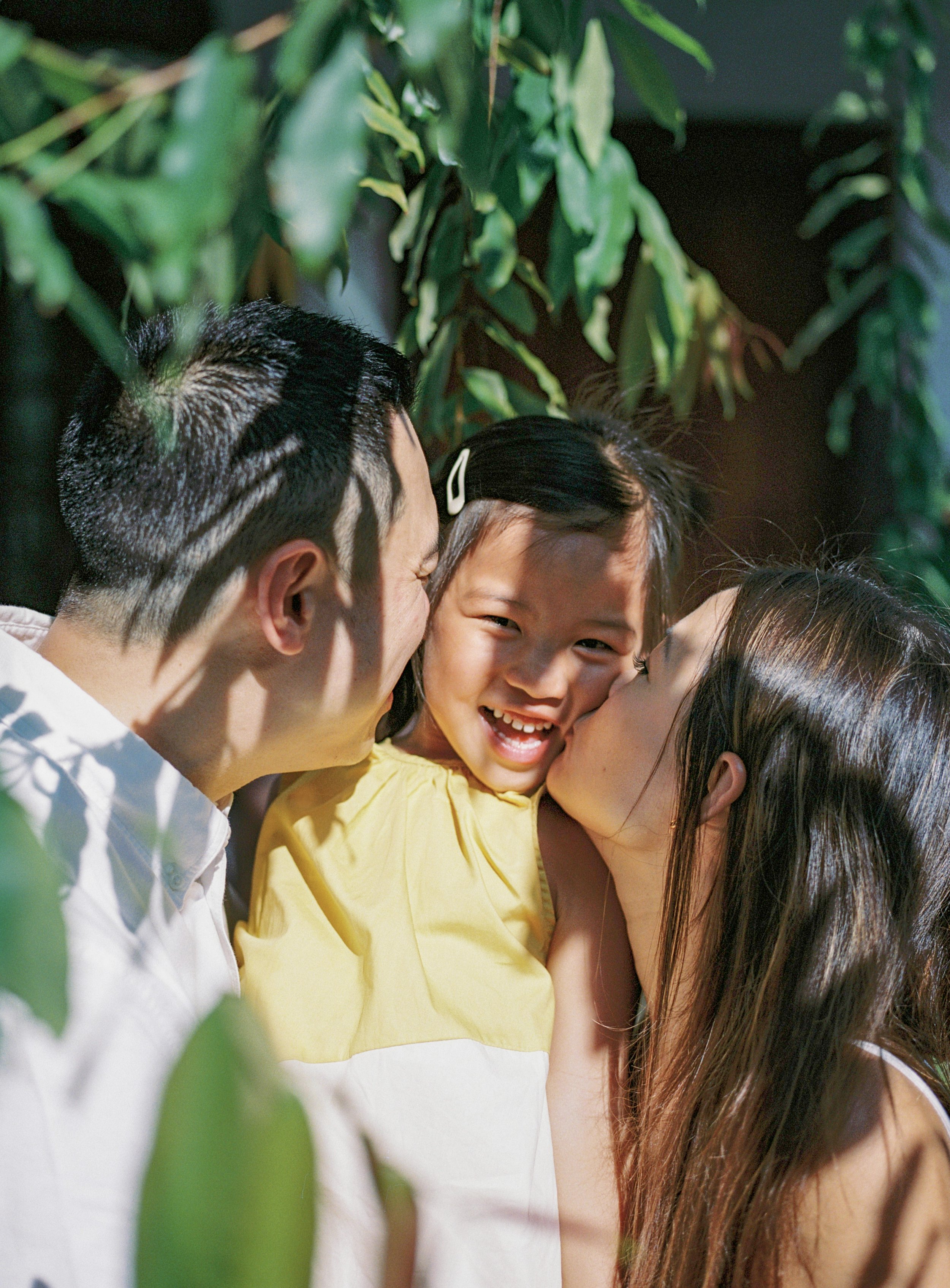 Victoria bc family photographer ryan cheryl amelie-103 copy.jpg