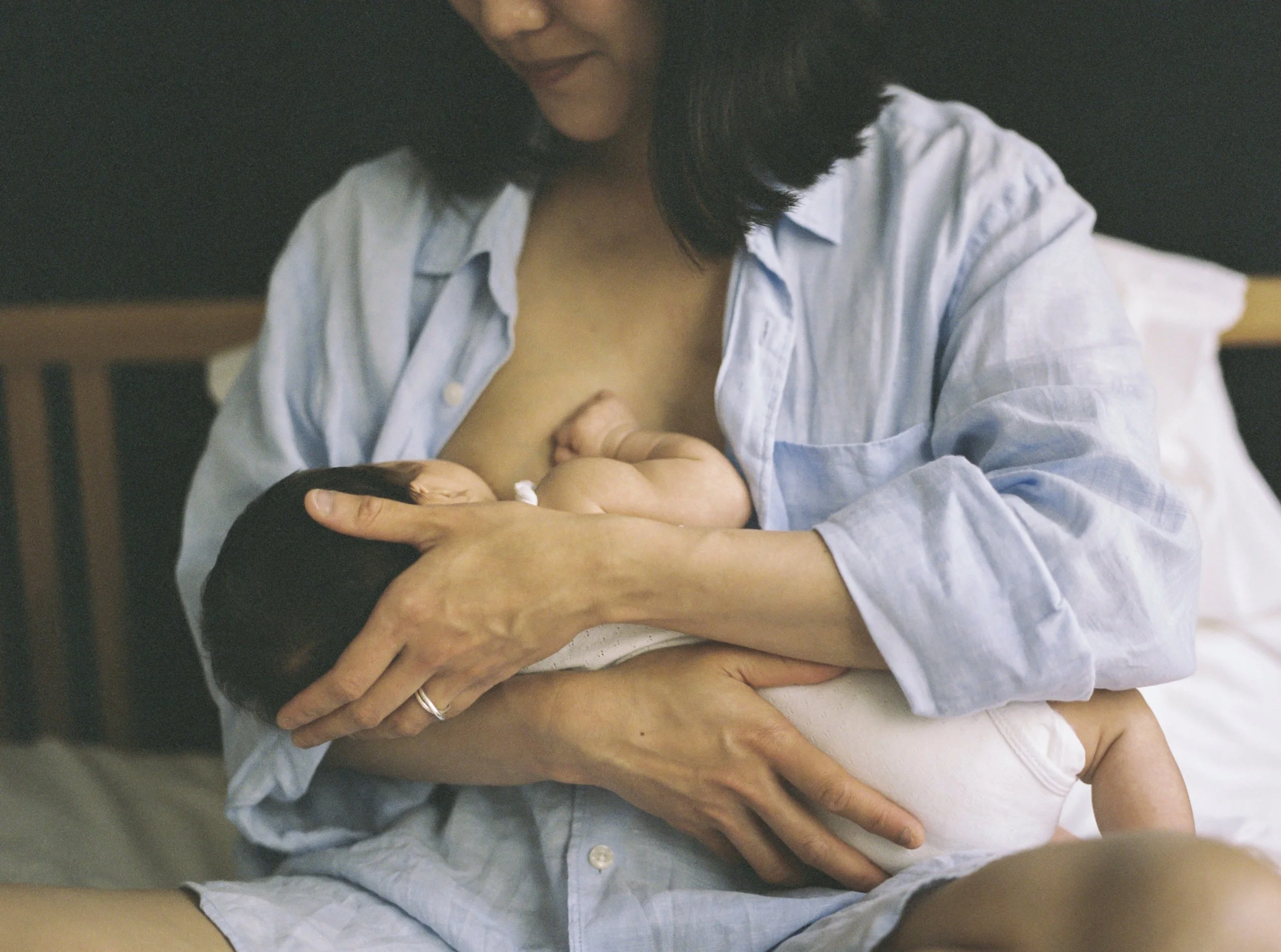 Victoria bc family photographer Sihan-Mathieu-Averie-163copy.jpg