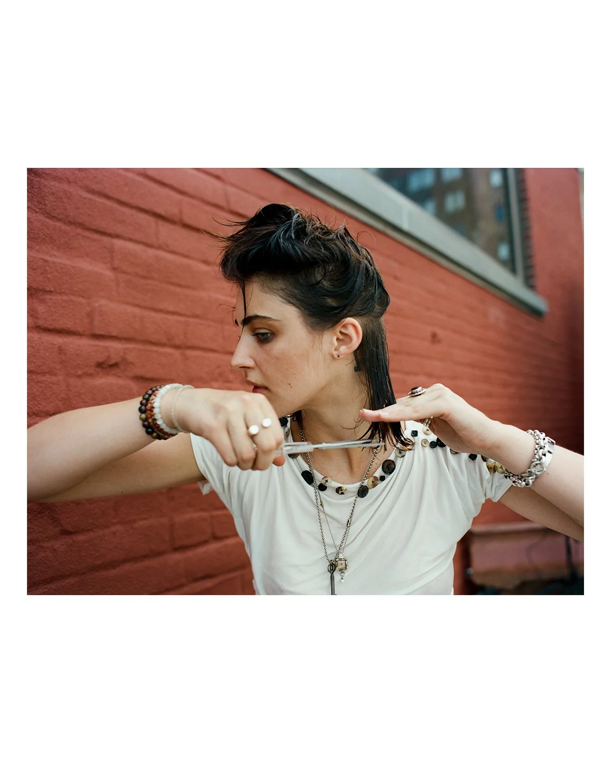 AVA_HAIRCUT_20.jpg
