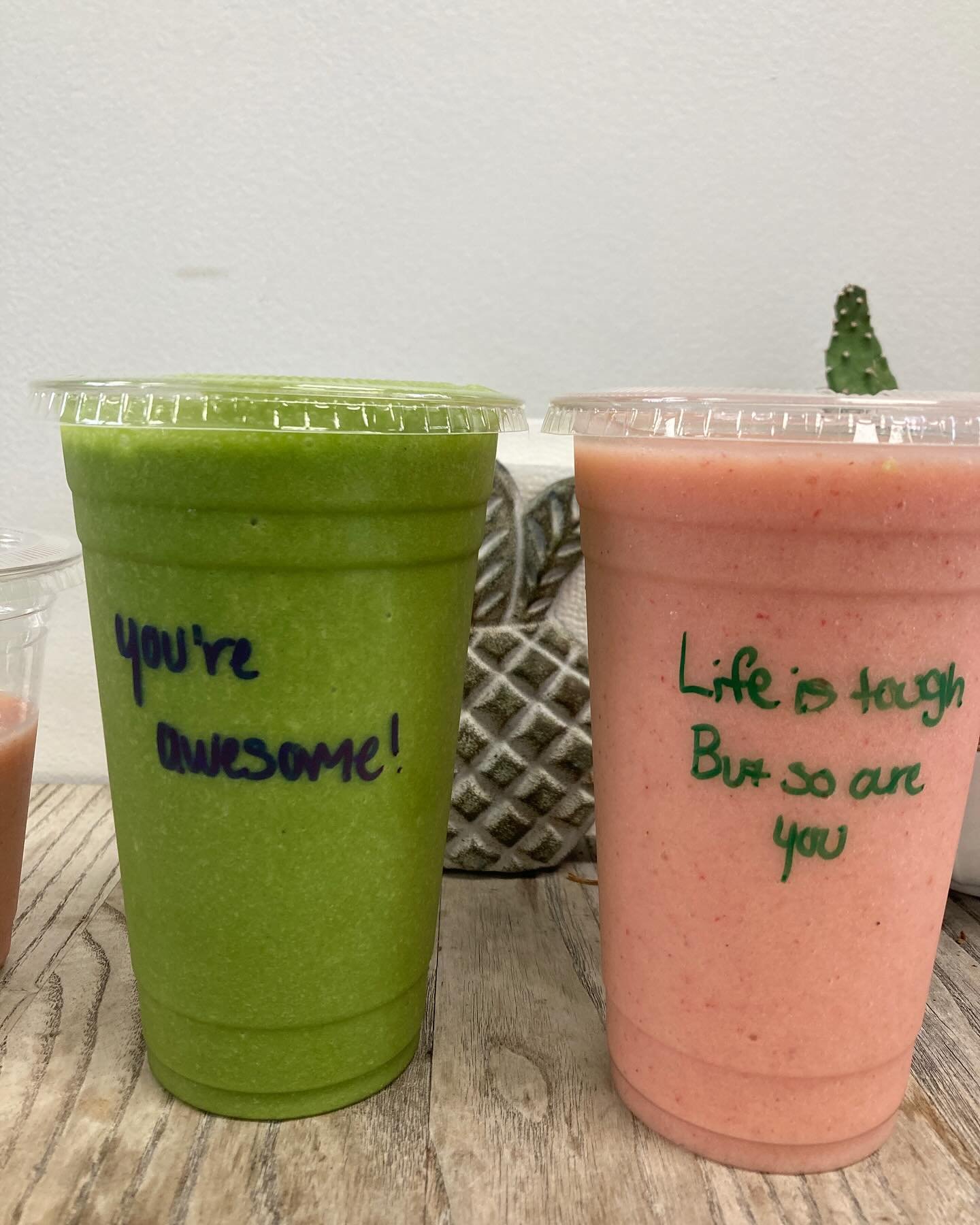 Fruit or veggie smoothie? 

No matter what you want in your smoothie, we&rsquo;ve got you covered! 

Come on in and try our delicious, health, refreshing menu! 

Open 7-7

#familyfriendly #breakfast #brunch #lunch #snacktime #ontherunsnack #onthegofu