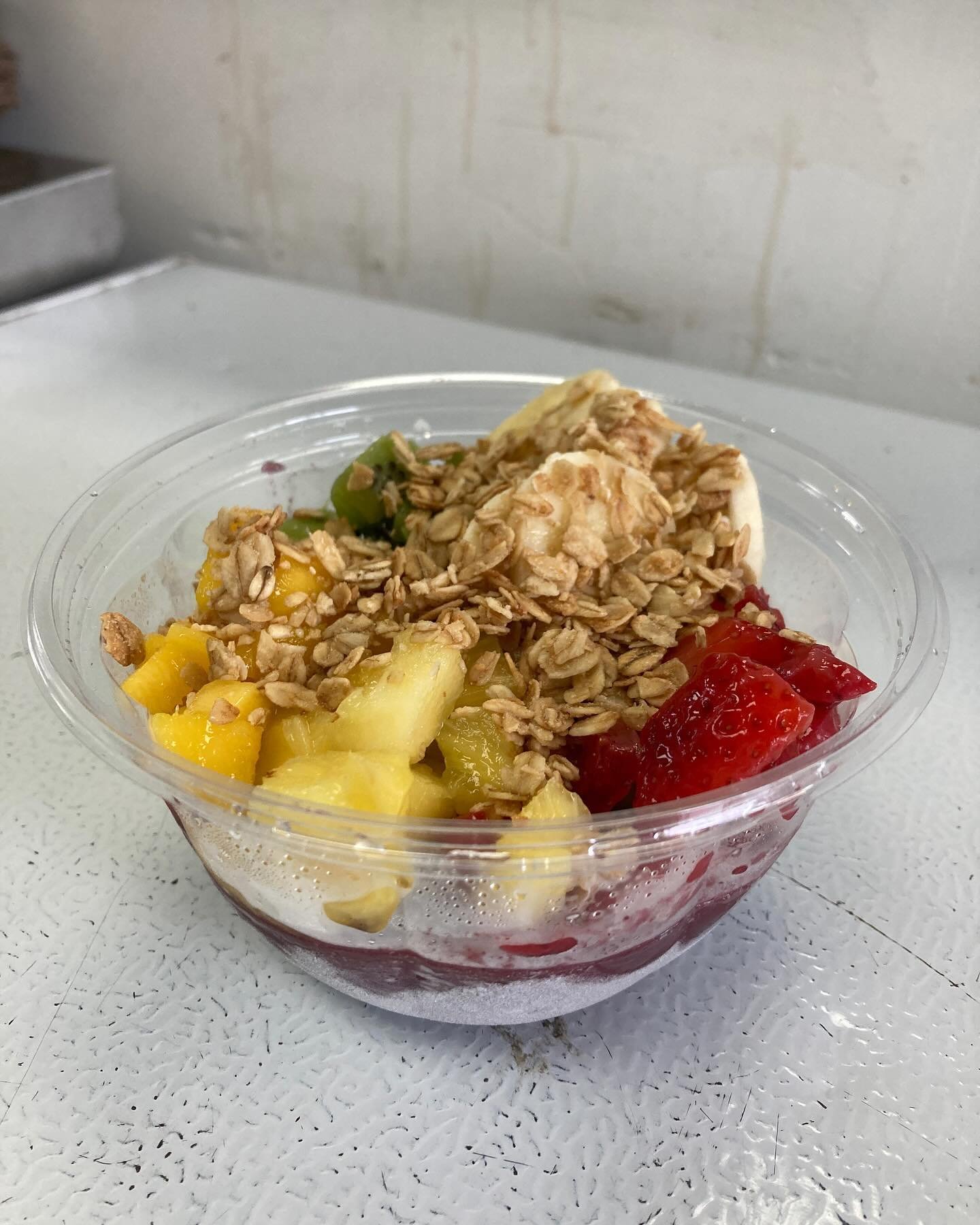 Craving #chametz but need to get your health goals back on track? 

Come on into @thejuicemafia for any one of our healthy and delicious menu items! 

We can&rsquo;t wait to dig into an #acaibowl with granola and #peanutbutter 

Looking forward to en
