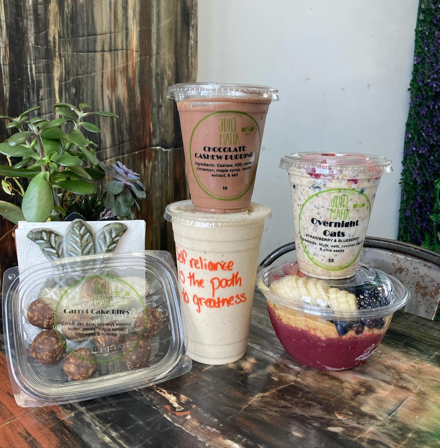 Who else might be in need of healthy options today to cure their Mother&rsquo;s Day indulgent decisions yesterday? 

Try our a&ccedil;a&iacute; bowls, smoothies, cold pressed juices, protein shakes or our famous Mafia snacks and start your work week 