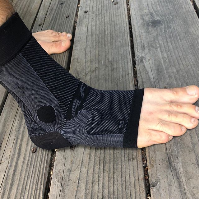 Minor ankle sprain from Pikes Peak 50k is healing well. @os1st compression is my go to. Have been using their products since my plantar fascia tear several years ago. The AF7 ankle bracing sleeve is perfect. Minimal design with built in stability and